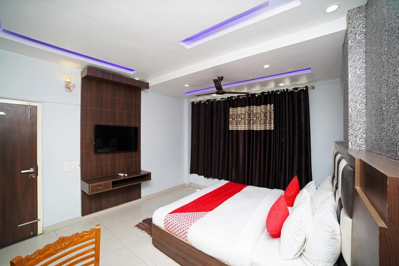 Oyo 39539 Hotel Vansh & Restaurant Kashipur 外观 照片