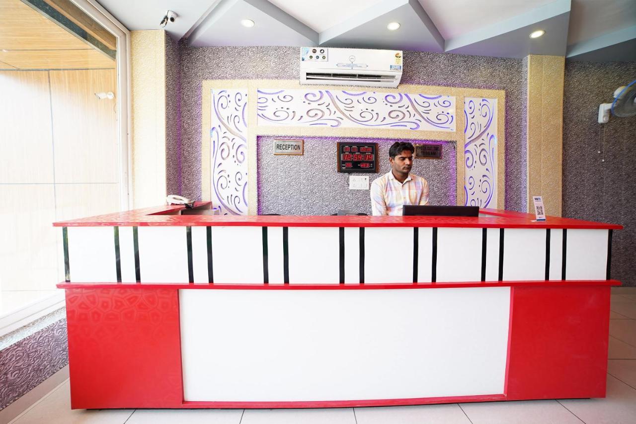 Oyo 39539 Hotel Vansh & Restaurant Kashipur 外观 照片